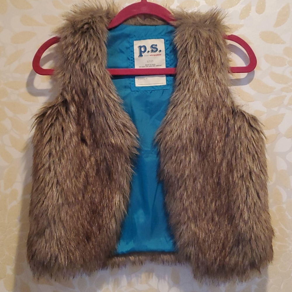 Aeropostale faux fur vest